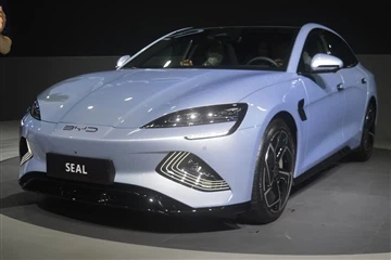 BYD Seal (BYD Atto 4) rustar upp för sin stora resa utomlands