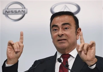 Ghosn kräver över 1 miljard dollar i skadestånd från Nissan