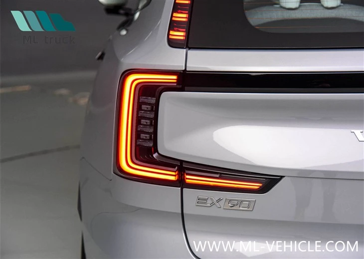Volvo EX90