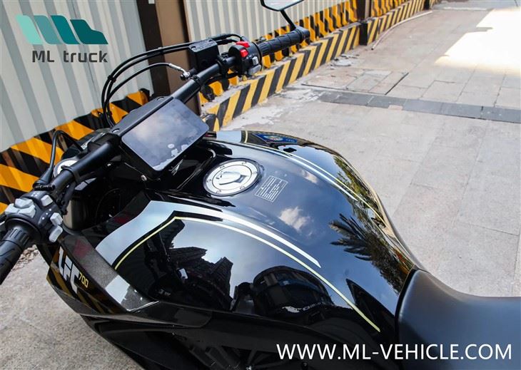Benda LFC 700 Motorcycle
