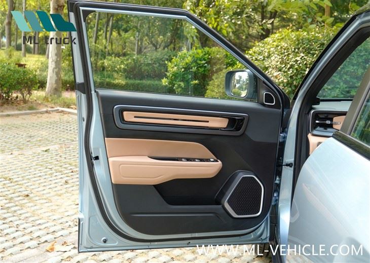 Geely ICON Protagonist SUV