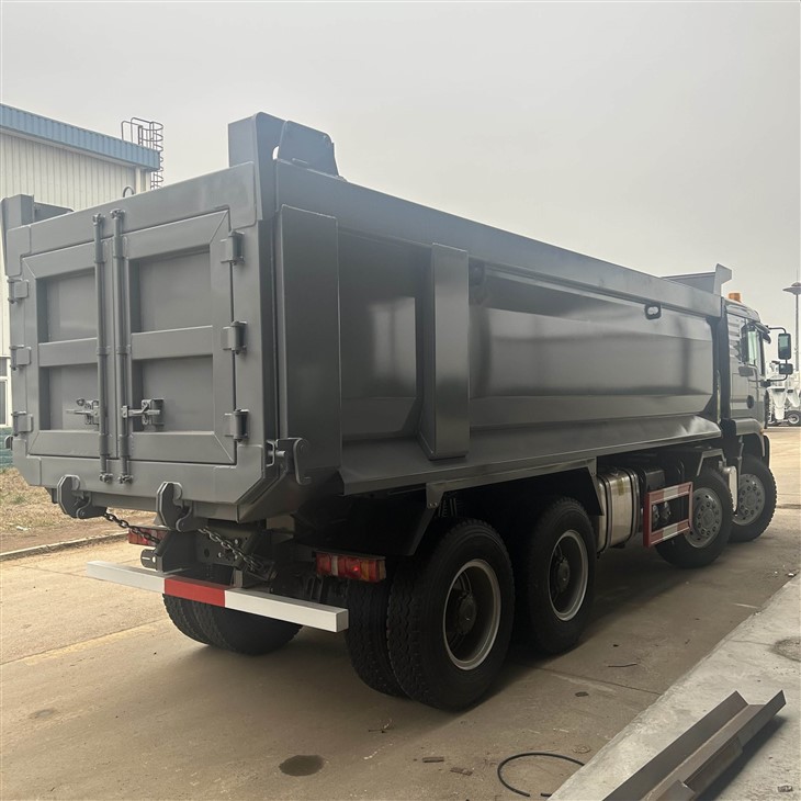 New Sinotruk HOWO TX 12 Wheeler 8x4 Dump Truck