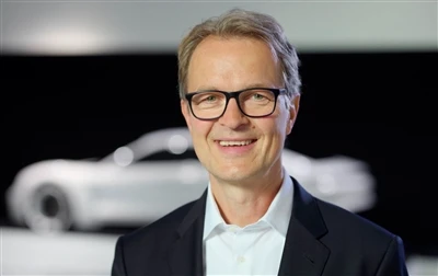 Rivian försäljningschef avgår